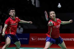 开云足球直播-包含印度队轻取印尼队，黄鸭组合扛起全队的词条