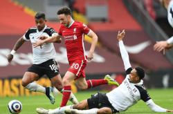 开云体育直播-斯旺西在对阵富勒姆的比赛中取得宝贵三分的简单介绍