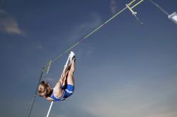 开云在线直播-武切维奇独挑大梁，76人对阵雷霆一役，他用实力打破所有质疑