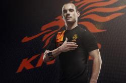 开云体育直播-巴黎鏖战马德里竞技，法比尼奥惊艳四座，一役定乾坤