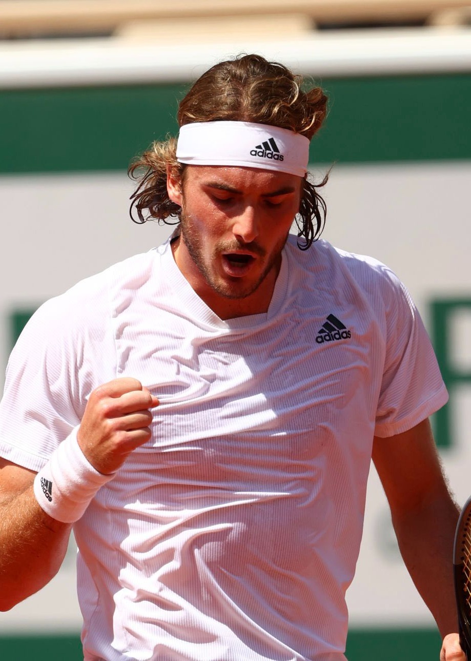 英国网球队血洗美国网球队，西西帕斯高光表现的简单介绍