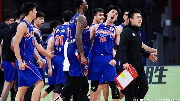 青海男篮逆袭成功，实现突破