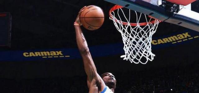 尼克斯横扫中国男篮，丹尼·格林高光表现的简单介绍