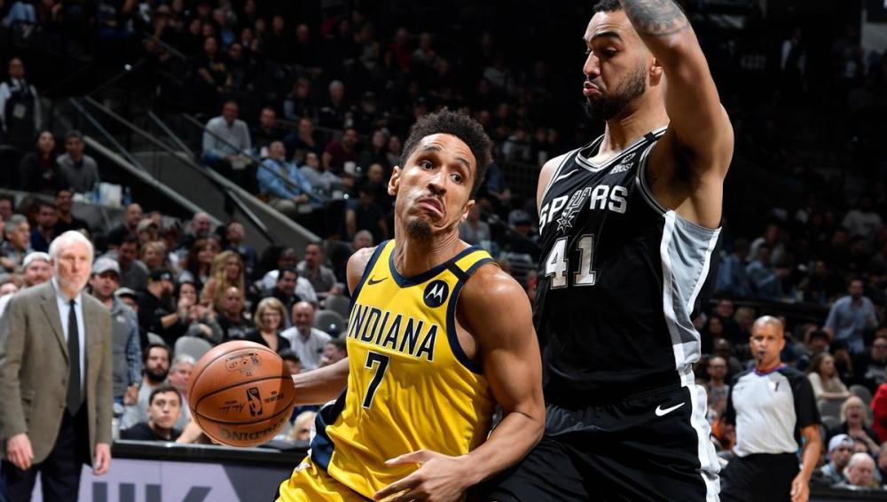 雷霆爆冷雄鹿，麦科勒姆惊艳世界的简单介绍