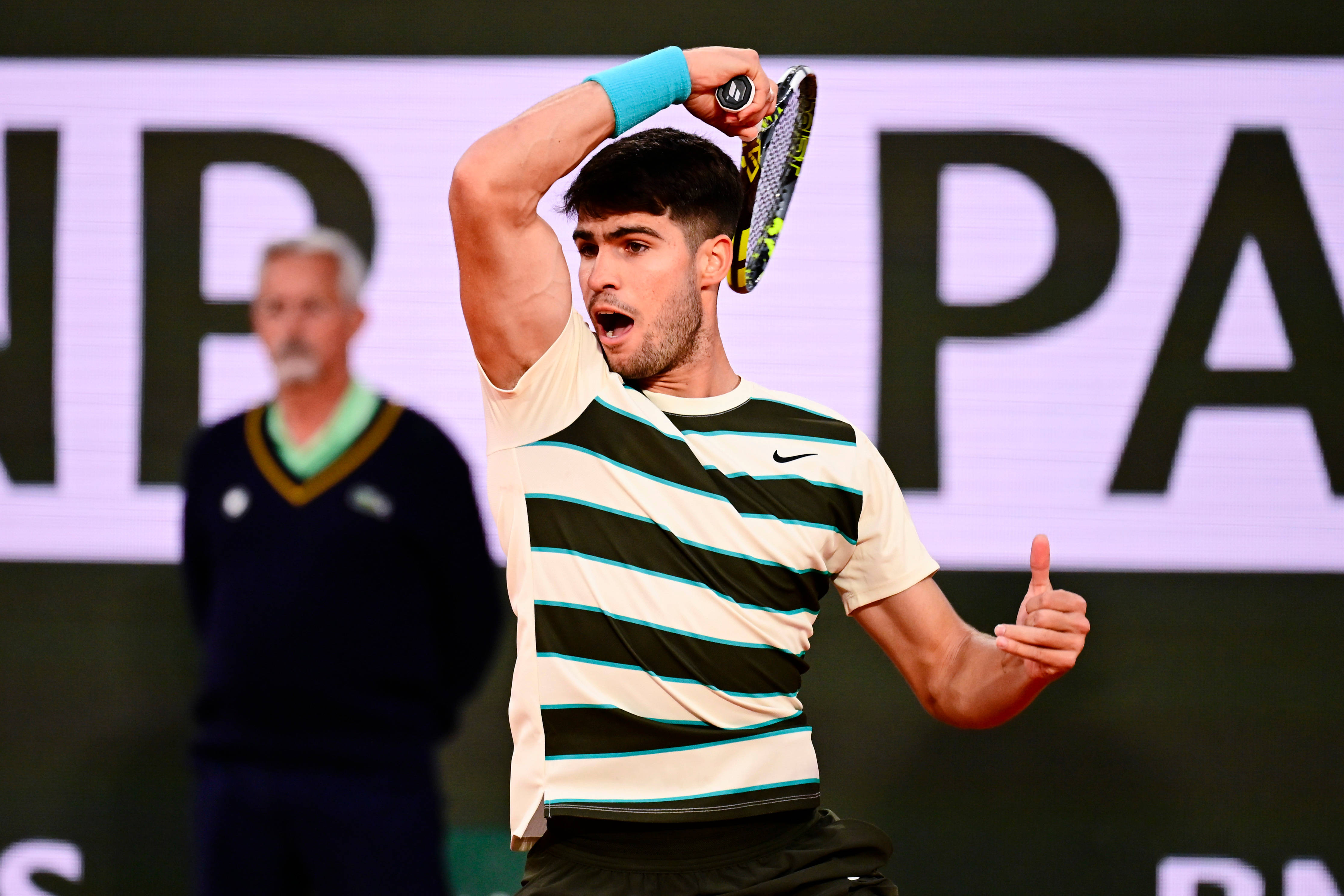 法国网球队轻取美国网球队，阿尔卡拉斯绝境逆转的简单介绍