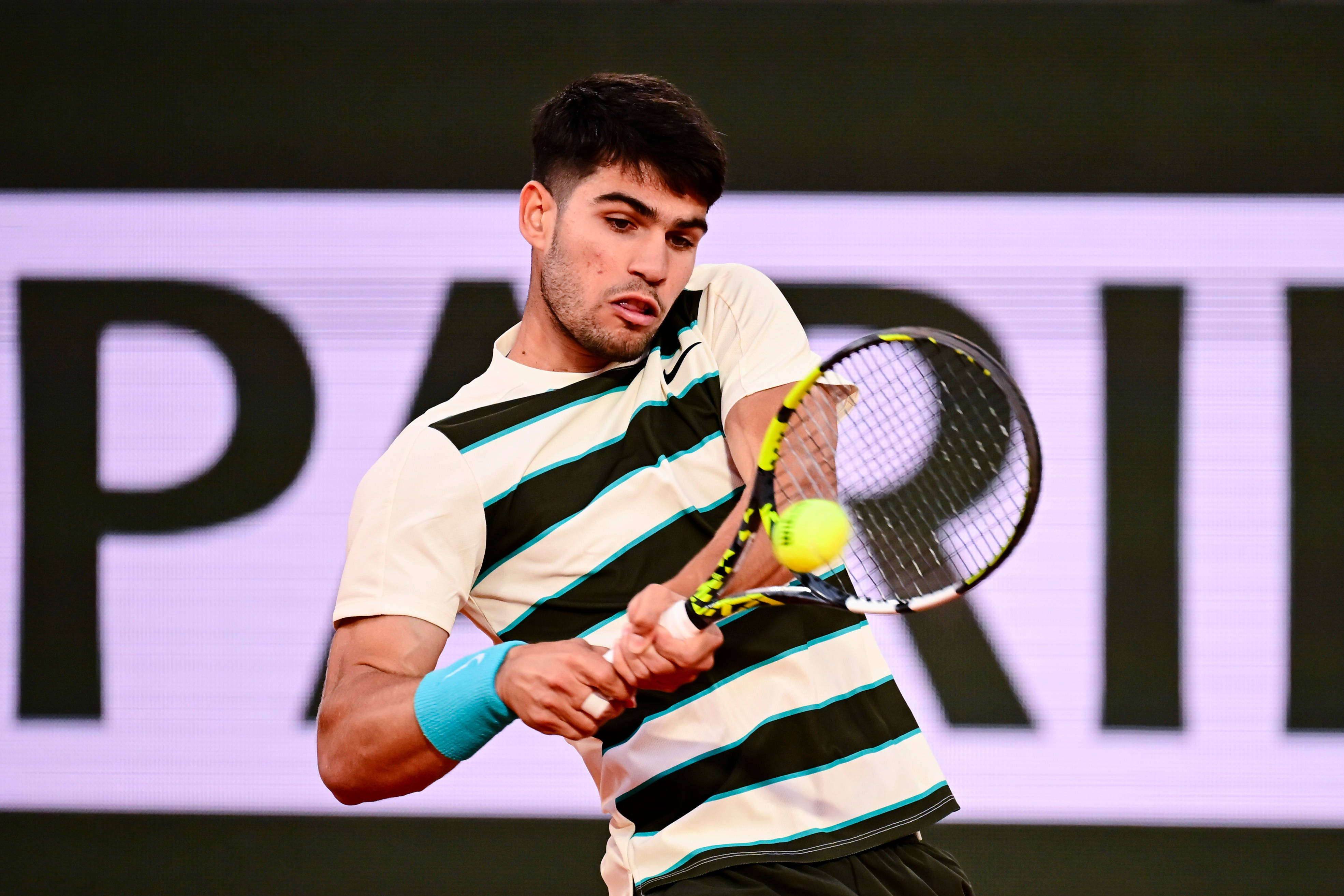 法国网球队轻取美国网球队，阿尔卡拉斯绝境逆转的简单介绍