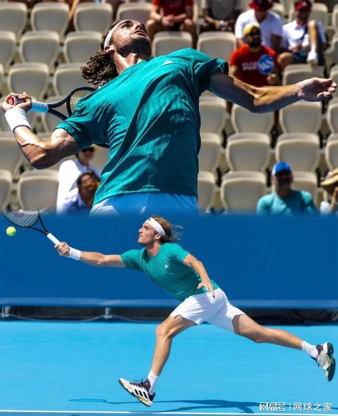 关于日本网球队碾压美国网球队，西西帕斯爆发神勇的信息