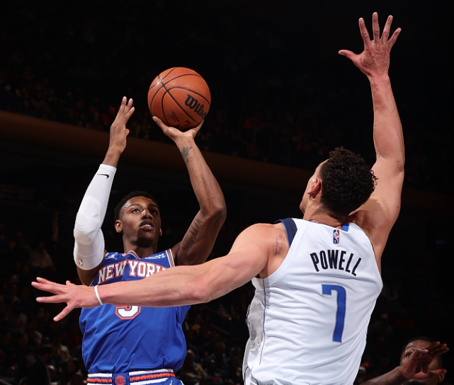 独行侠鏖战魔术，乔治绝境逆转