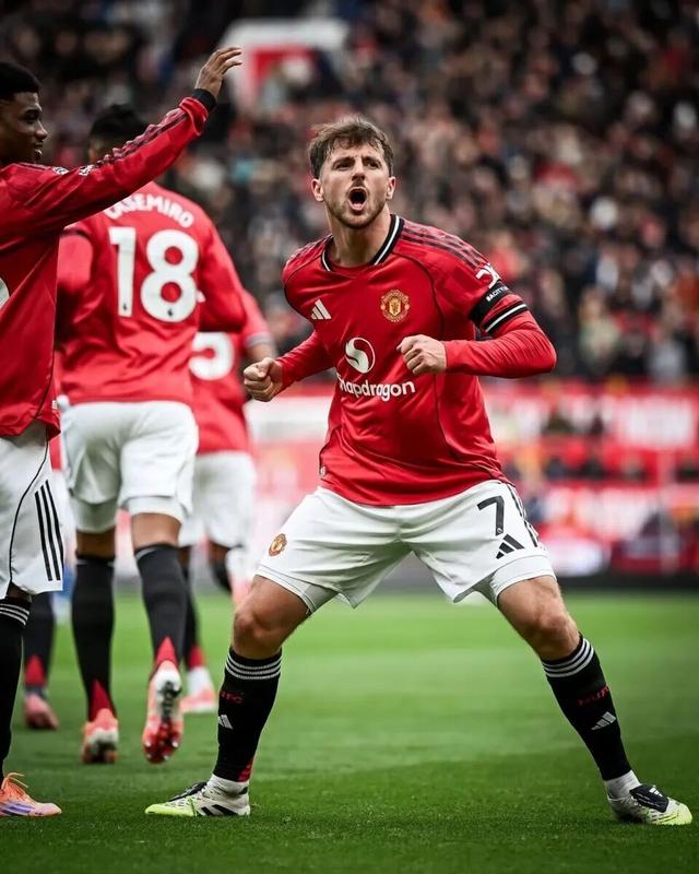 巴塞尔主场-不敌曼联无缘强的简单介绍