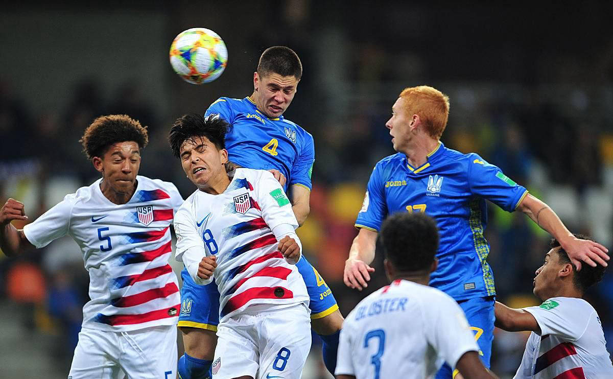 荷兰国家队一举拿下胜利，晋级形势一片大好的简单介绍