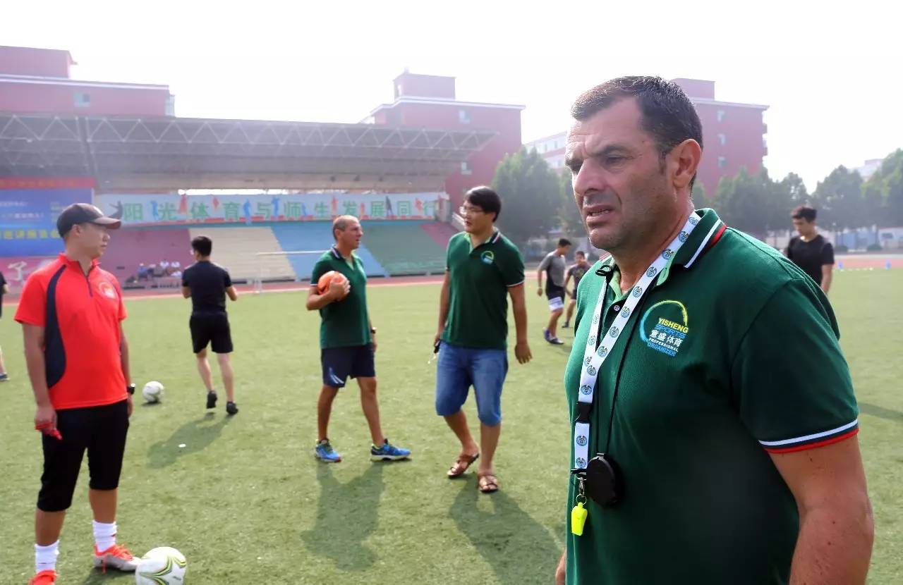 意大利教练团队研究成功的训练方法 意大利教练团队研究成功的训练方法