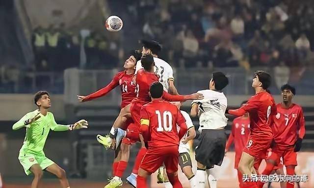 包含球员在比赛中表现冷静，带领球队击败强敌的词条