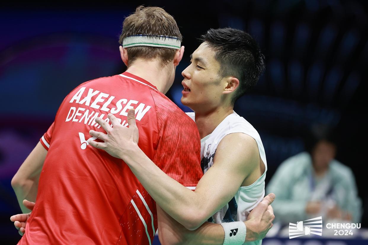 韩国羽毛球队轻取泰国羽毛球队，安赛龙三分雨点燃全场的简单介绍