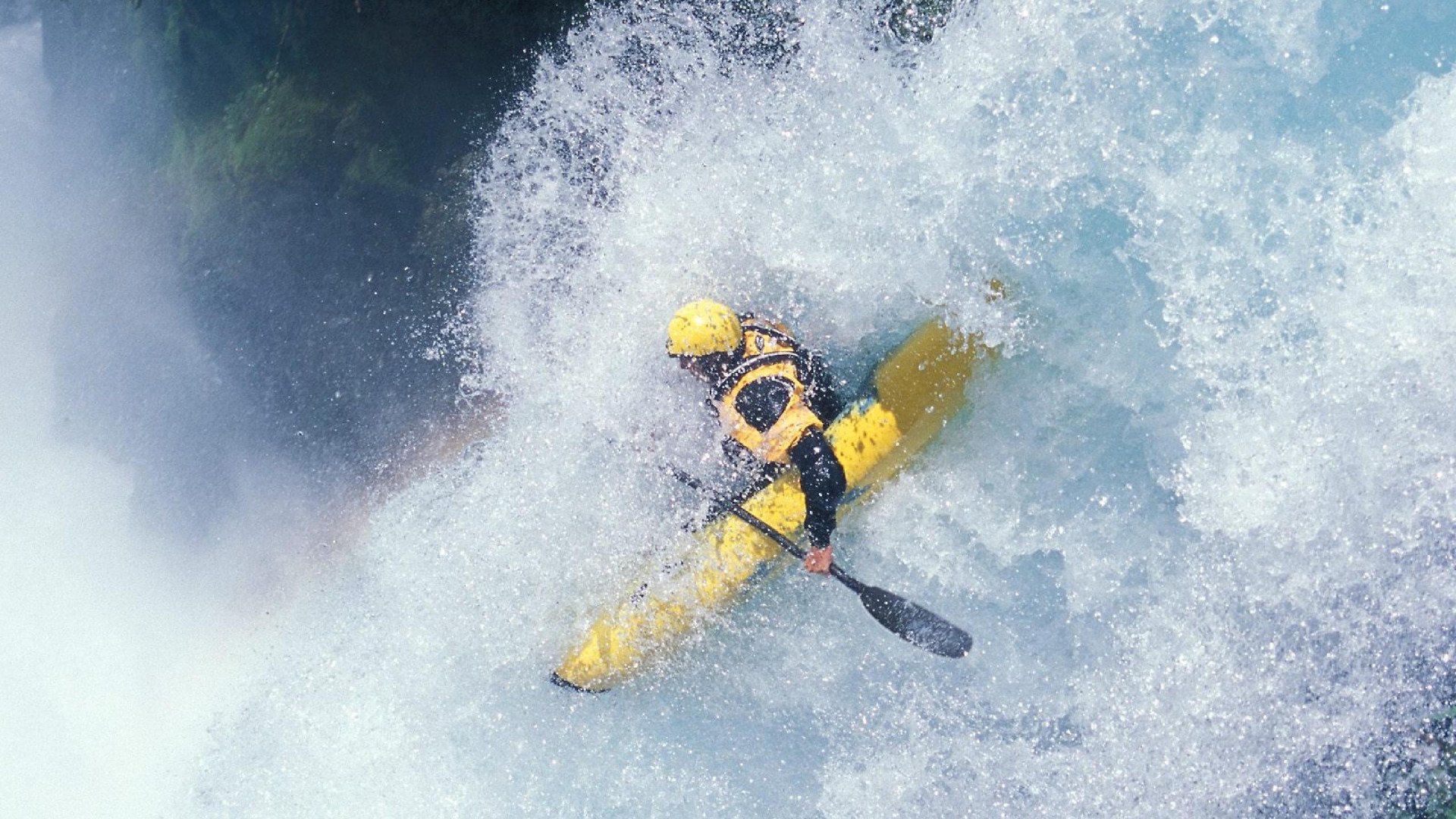 拉梅洛·鲍尔攻防统治全场，爵士主场终结魔术连胜势头